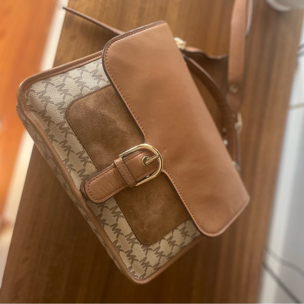 Michael Kors Crossbody purse